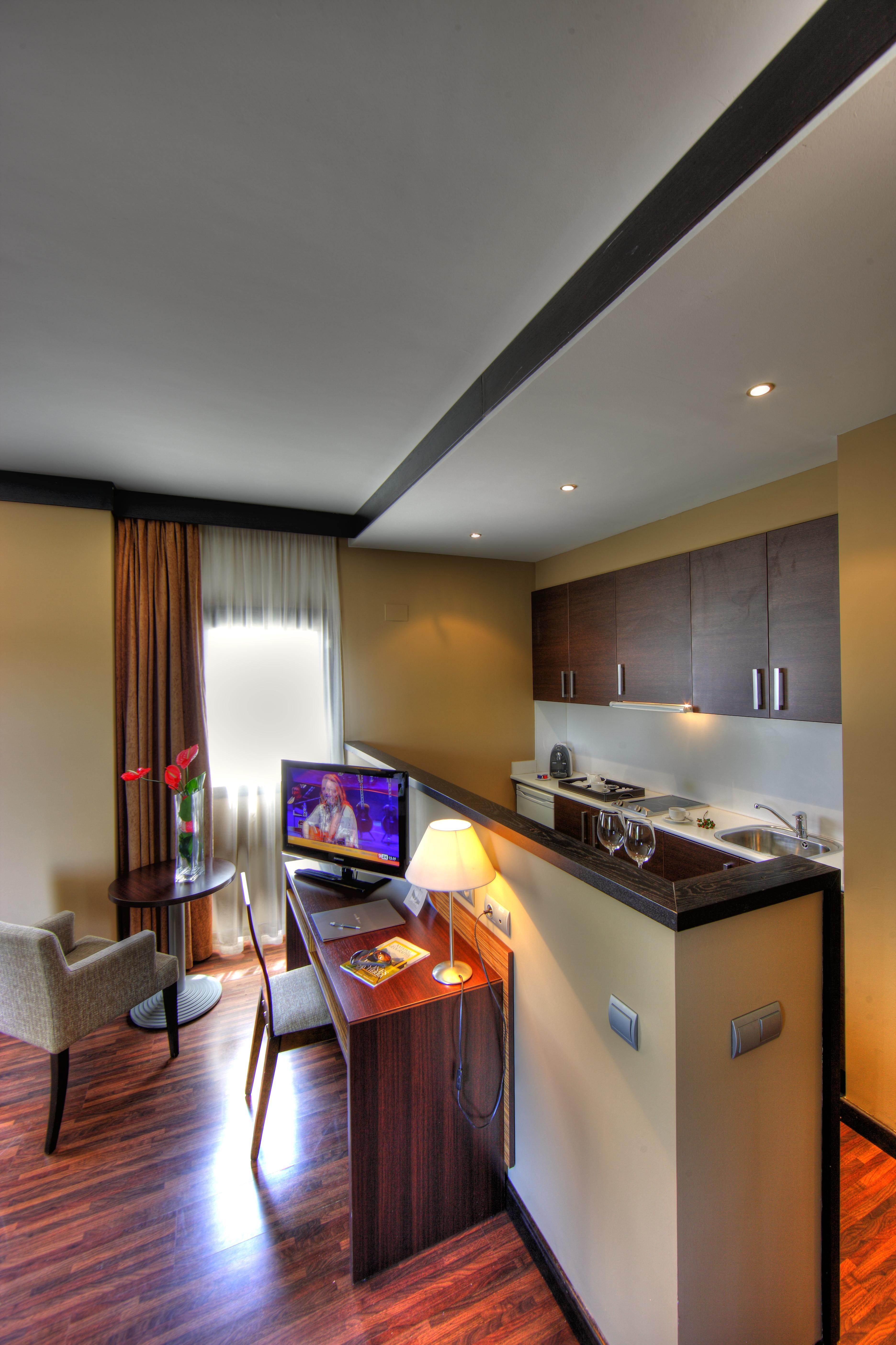 Aparthotel Attica 21 Valles Sabadell Dış mekan fotoğraf