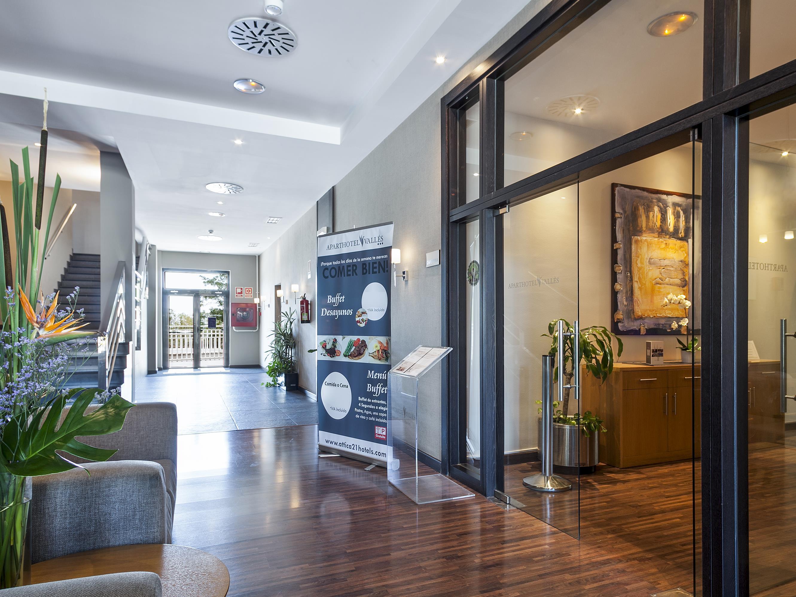 Aparthotel Attica 21 Valles Sabadell Dış mekan fotoğraf