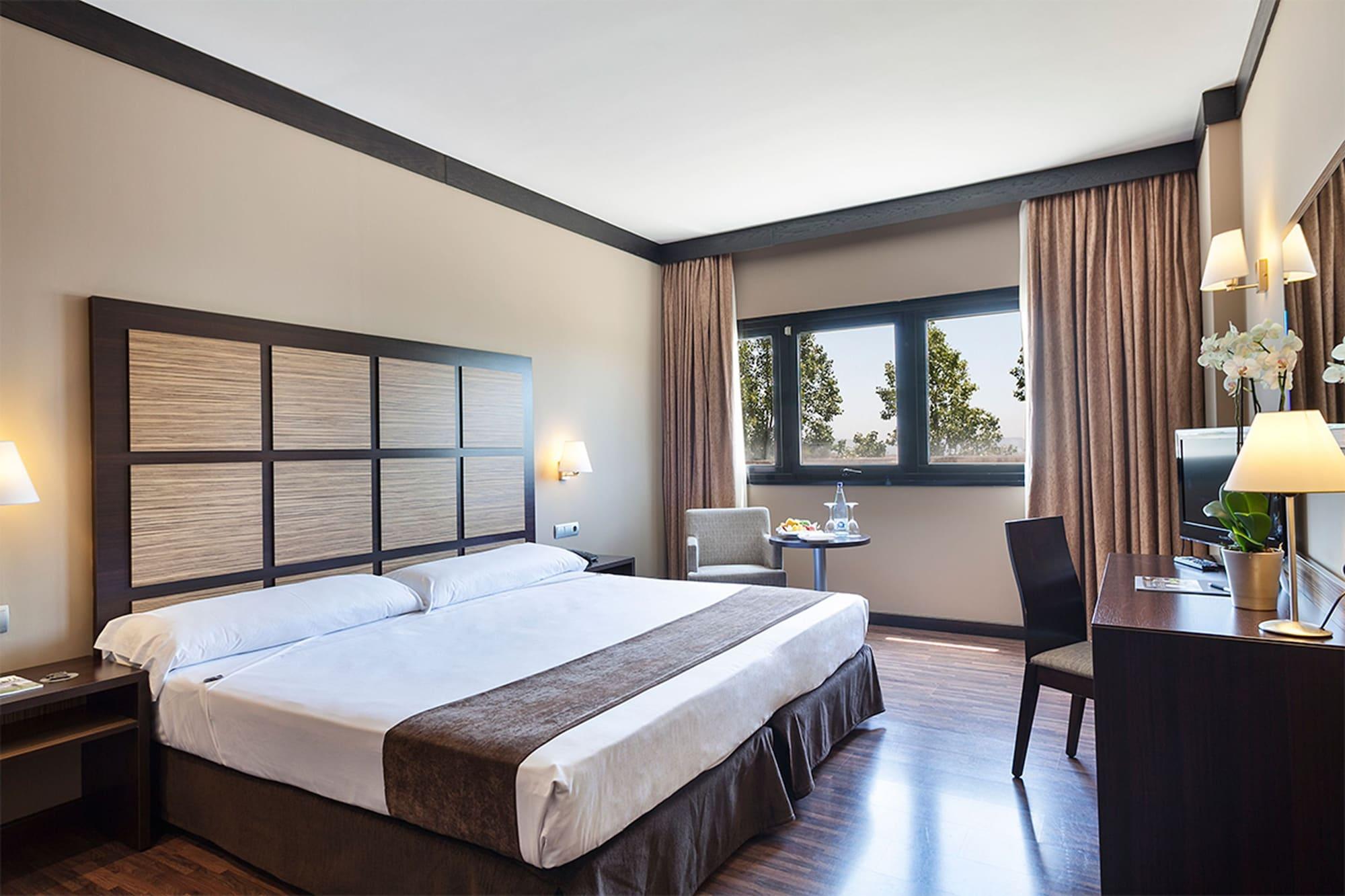 Aparthotel Attica 21 Valles Sabadell Dış mekan fotoğraf