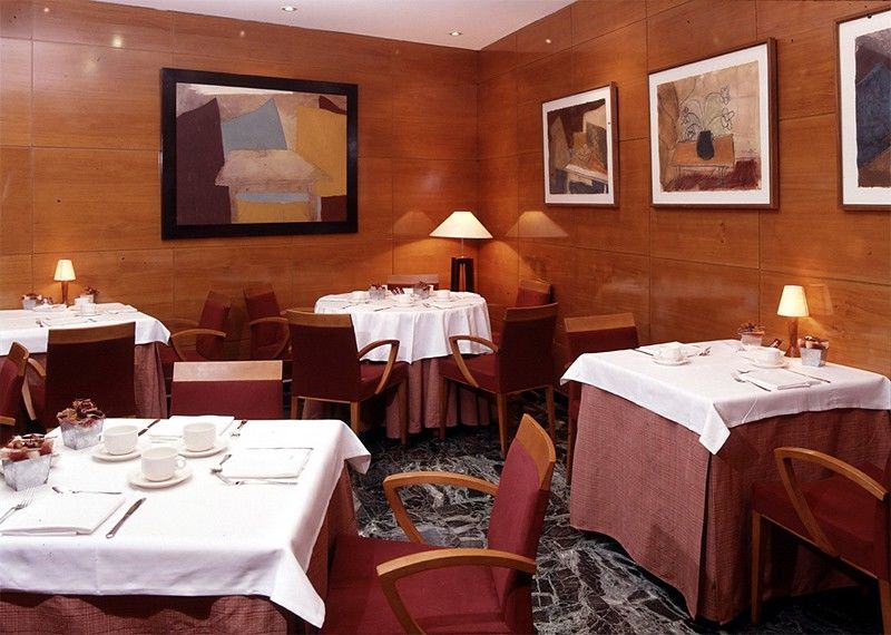 Aparthotel Attica 21 Valles Sabadell Dış mekan fotoğraf
